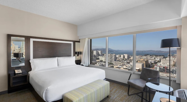 Двухместный номер Premium Holiday Inn San Francisco - Golden Gateway newly renovated with No Resort Fee