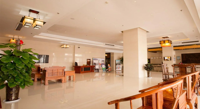 Qin Huang Hotel, Boek Hotel Hotels in Lintong met parkeren, Parkeren