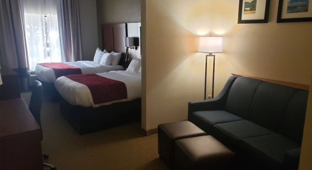 Одноместный люкс Comfort Suites South Point - Huntington