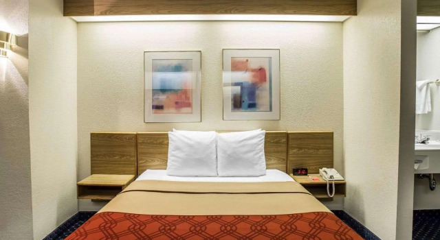 Двухместный номер Standard Econo Lodge Denver International Airport