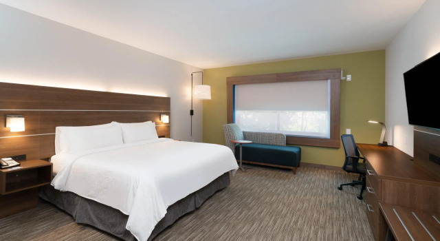 Двухместный номер Standard Holiday Inn Express & Suites Atlanta Airport NE - Hapeville by IHG