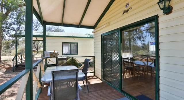 Семейный номер Standard с 2 комнатами NRMA Mildura Riverside Holiday Park