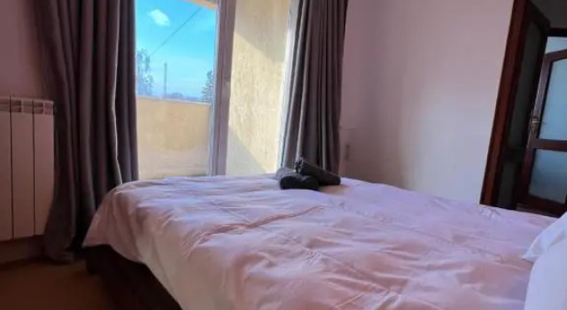 Ultimate Stay Lovely 3bed 2bath Apartment Suceava Ultra Central, Book Apartment Apartments in Suceava, Apartment