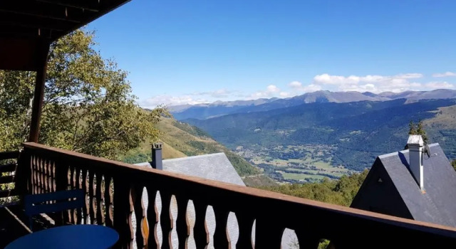 Chalet de 3 chambres avec balcon amenage a Saint Lary Soulan a 1 km des pistes