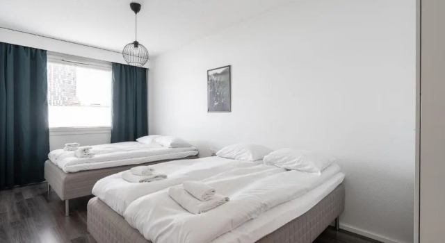 2ndhomes Tampere "Otavala" Apartment - Just Renovated - Hosts 8, Забронировать Апартаменты/квартира Тампере Западная Финляндия, рядом с Finnish Hockey Hall of Fame