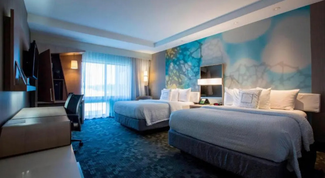 Четырёхместный номер Standard Courtyard by Marriott Jackson Airport/Pearl