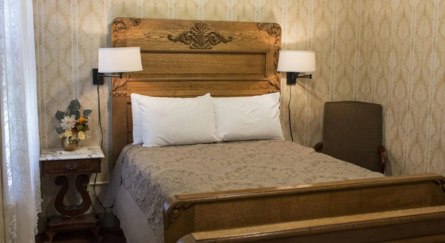 Fairweather Inn and Nevada City Cabins, Забронировать Отель Вирджиния-Сити США