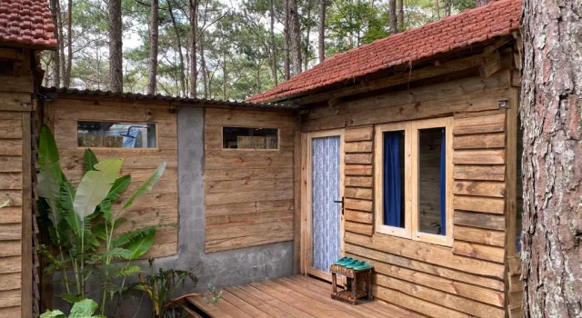 Бунгало Deluxe La Maison Homestay Măng Đen