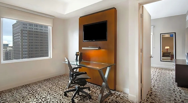 Двухместный люкс c 1 комнатой The Sam Houston, Tapestry Collection by Hilton