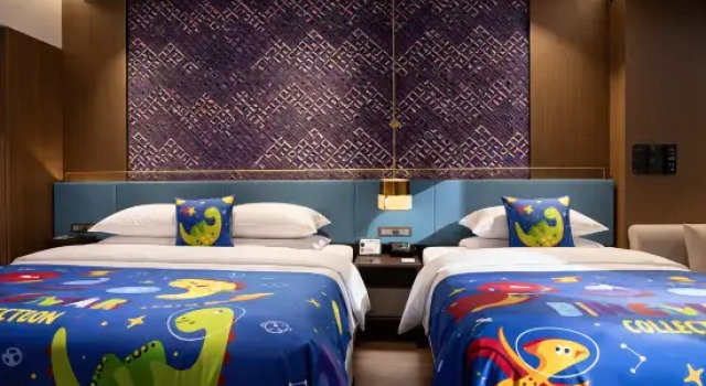 Семейный люкс Mehood Lestie Hotel (Nyingchi Municipal Government Gongbu Yinxiang Branch)