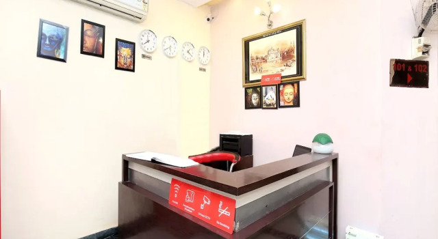 OYO 16441 Hotel Gurjeet, Book Hotel Amritsar Punjab