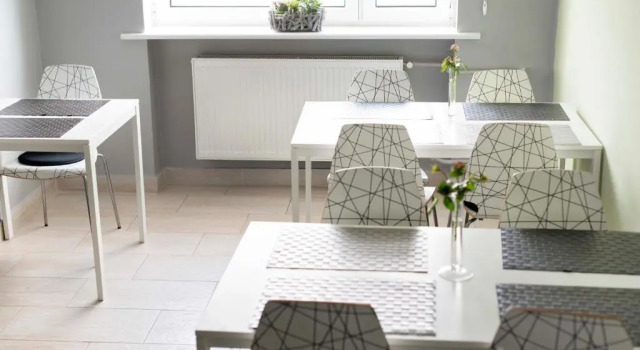 Hostel Azymut, Book Hostel / Vandrerhjem Hostels i Wrzesnia, Hostel / Vandrerhjem