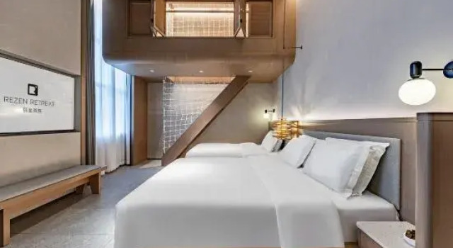 Люкс Deluxe Rezen Retreat