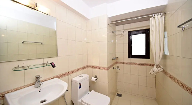 Семейный номер Standard с 3 комнатами с балконом Sacred Boutique Hotel