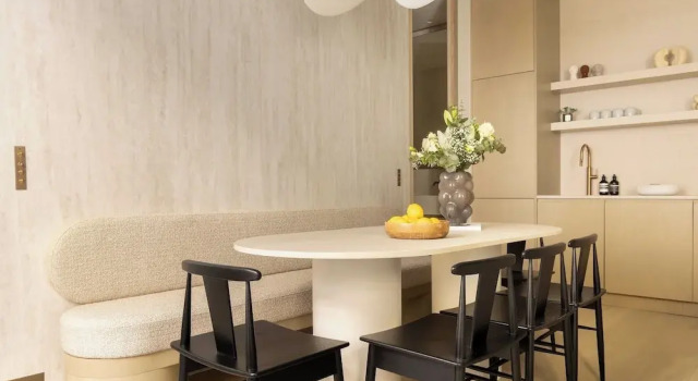 Luxury Flat -2br/8p- Madeleine/saint Honore, Забронировать Апарт-отель Париж Иль-де-Франс, рядом с Вокзал Сен-Лазар