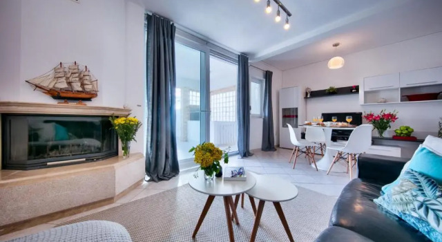 Seafront Suites Maja, Rezervovat Hotel Hotely v Vis s bazénem, Bazén