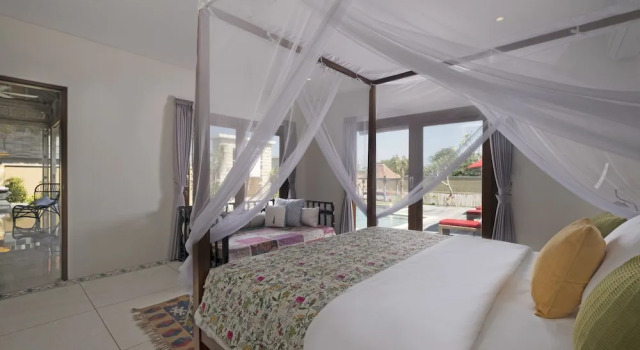 Villa Manggala - 13 mins walk to Berawa Beach, Забронировать Вилла Отели провинции Бали с завтраком, Завтраки