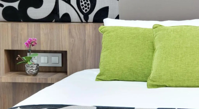 Трёхместный номер Superior Hotel Alhambra