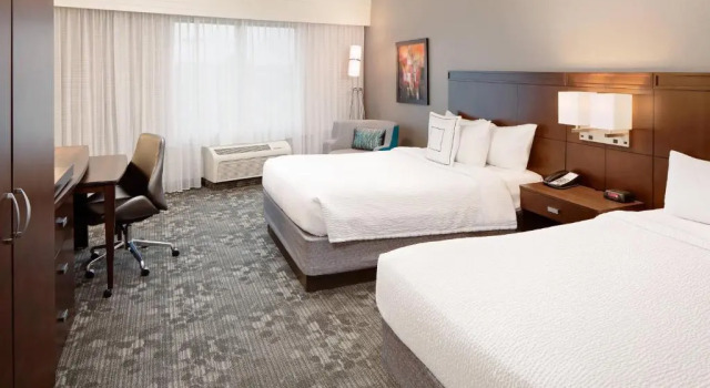 Четырёхместный номер Standard Courtyard by Marriott Houma