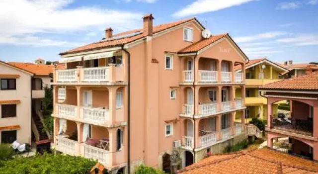 Kastell Apartments, Prenota Appartamento Lopar 