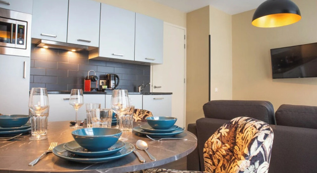Апартаменты Comfort Golden Mansion Apartment Hotel