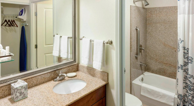 Люкс с 2 комнатами Residence Inn by Marriott Chicago Lake Forest/Mettawa
