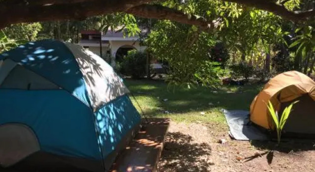 Casa Ceiba ~ Nosarananda, Rezerwuj Hotel Hotele w Guanacaste z parkingiem, Parking