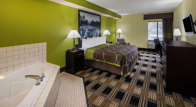 Двухместная студия люкс Superior Super 8 by Wyndham Greer/Spartanburg Area