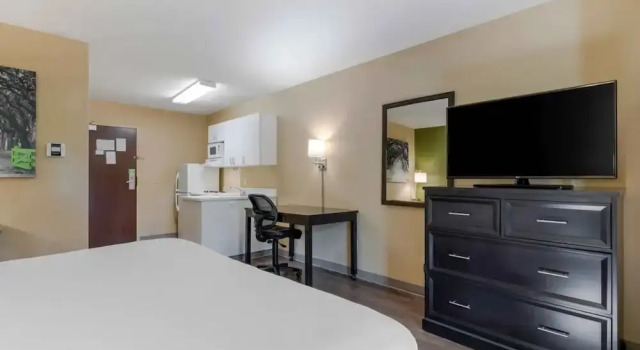 Двухместная студия Accessible Relax Suites Extended Stay - La Mirada