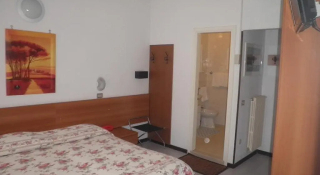 Standard Vierer Zimmer Hotel Touring