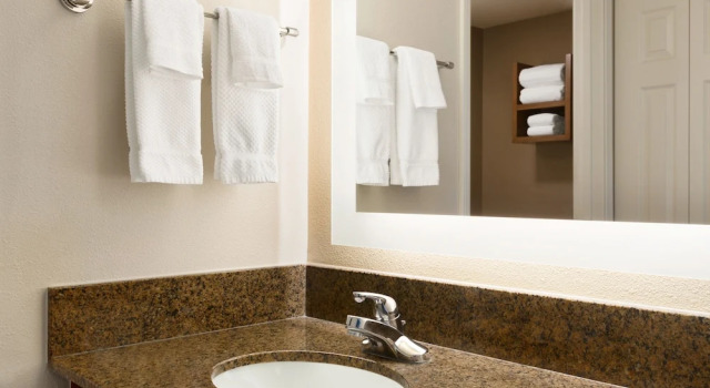 Люкс Staybridge Suites Tampa East- Brandon by IHG