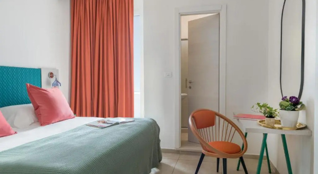 Полулюкс Hotel Rainbow ***S