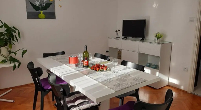 Апартаменты с 3 комнатами Apartments Viktorija