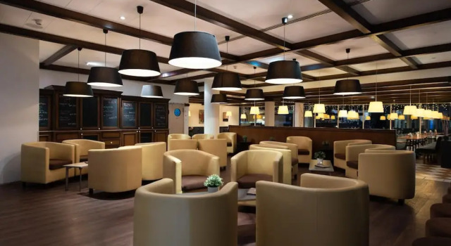 Land-gut-Hotel Schenkenberger Hof, Забронировать Отель Делич Саксония