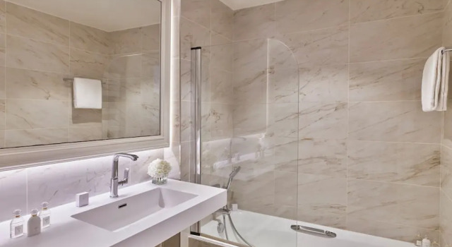 Двухместный номер Deluxe с видом на город Hôtel Barrière LHermitage