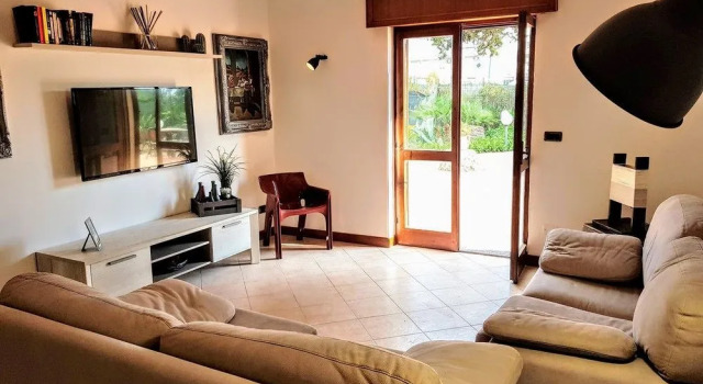 Emporium Guest House, Book Guesthouse Hotels in Sicily with Parking, Parking