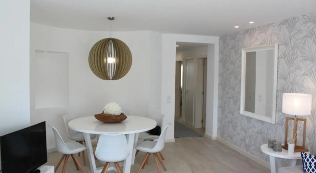 Apartamento Morning Cascade, Забронировать Апартаменты/квартира Отели Карвоэйру с парковкой, рядом с Praia do Vale Covo, Парковка