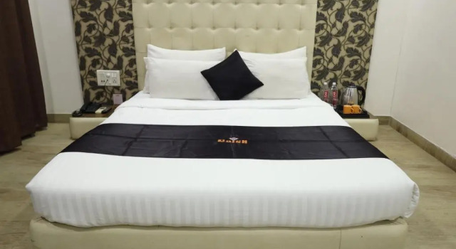 Двухместный номер Deluxe Hotel Saish