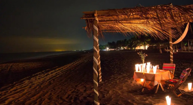 Hotel Cafe del Sol, Rezervasyon Otel Monterrico Santa Rosa