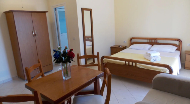 Mihasi Apartments