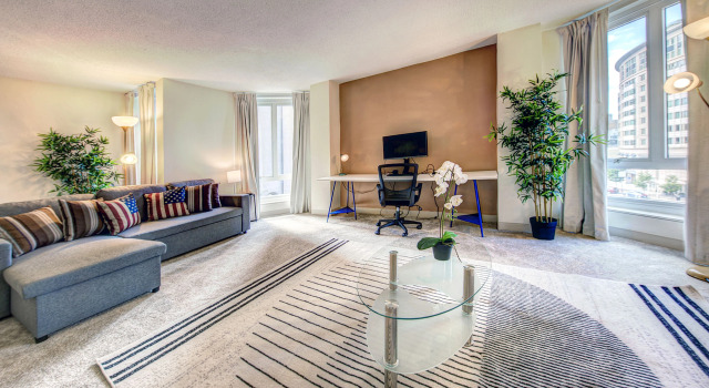 Perfect Location! Great Amenities Included!