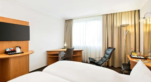 Двухместный номер Superior NH Frankfurt Airport West