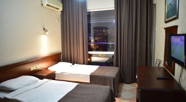 Номер Standard с балконом Temiz Hotel