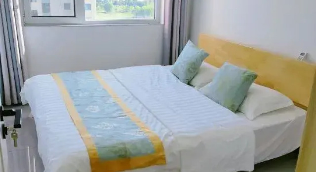 Люкс Comfort с 2 комнатами Yuezhi Sea Homestay