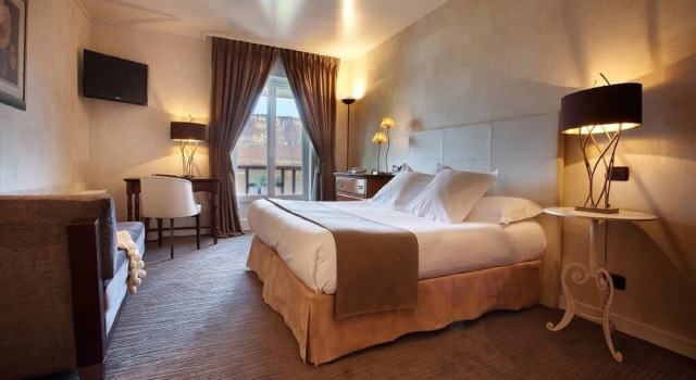 Hotel Ombremont-restaurant Le Bateau Ivre, Prenota Hotel Hotel SPA a Alvernia, SPA