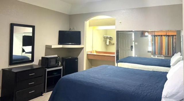 Двухместный номер Standard Hotel O Regency Suites Houston - IAH Beltway 8