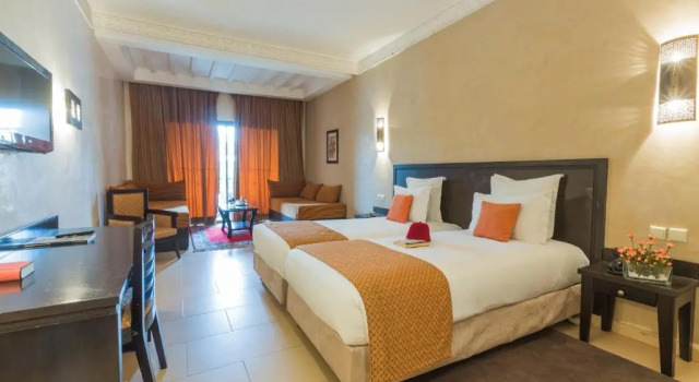Двухместный номер Standard с видом на бассейн Zalagh Kasbah Hotel & Spa