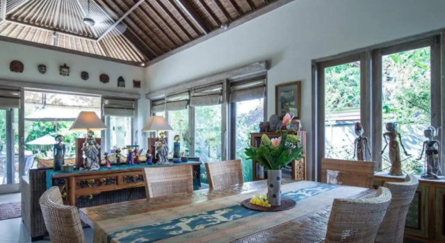 Вилла Artsy 2 Bed Villa/Ubud/Pool/AC/Gardens/Penestanan