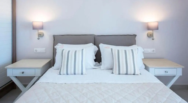 Люкс c 1 комнатой Sea Breeze Hotel & Apartments