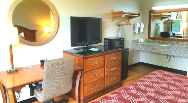 Номер Standard Econo Lodge Tallahassee I-10 near University